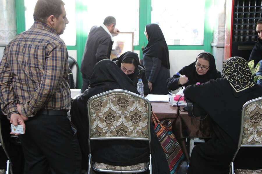 دیدار صمیمانه رئیس سازمان بهزیستی کشور با مردم دیدار صمیمانه رئیس سازمان بهزیستی کشور با مردم