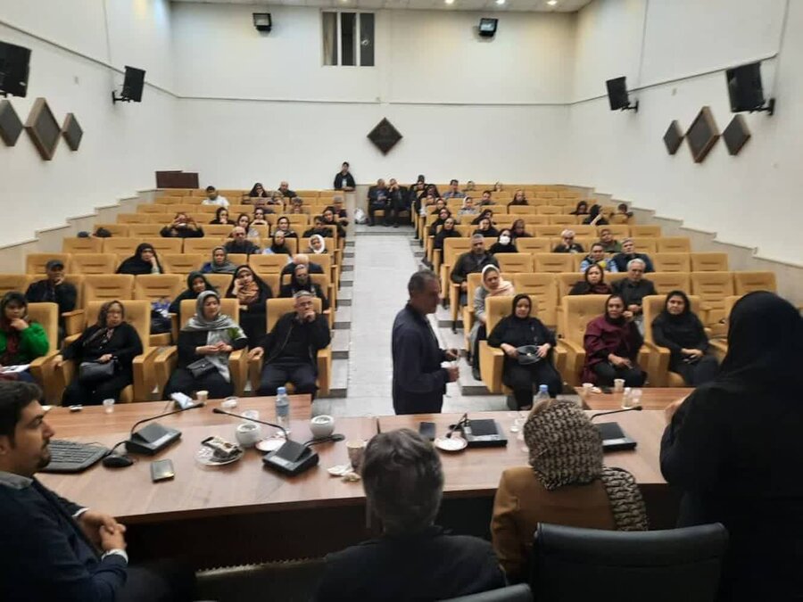 شهرری | برگزاری جلسه آموزشی ویژه خانواده های افراد بهبود یافته شهرری | برگزاری جلسه آموزشی ویژه خانواده های افراد بهبود یافته