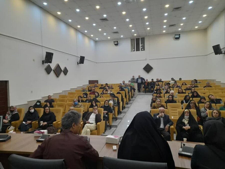 شهرری | برگزاری سومین جلسه آموزشی مختص خانواده های افراد بهبودیافته
