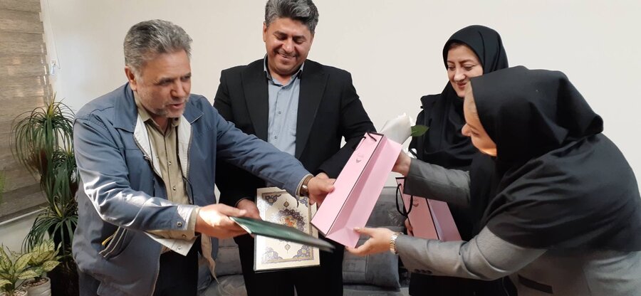 شهرری | دیدار مسئولین شرکت پالایش نفت تهران از مرکز و خانه امن دولت آباد شهرری | دیدار مسئولین شرکت پالایش نفت تهران از مرکز و خانه امن دولت آباد