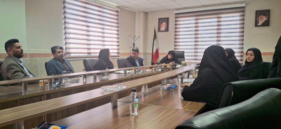 شهرری |  دیدار چهره به چهره مدیر و معاونین بهزیستی و مسئولین محلی  روستای غنی آباد با جامعه هدف