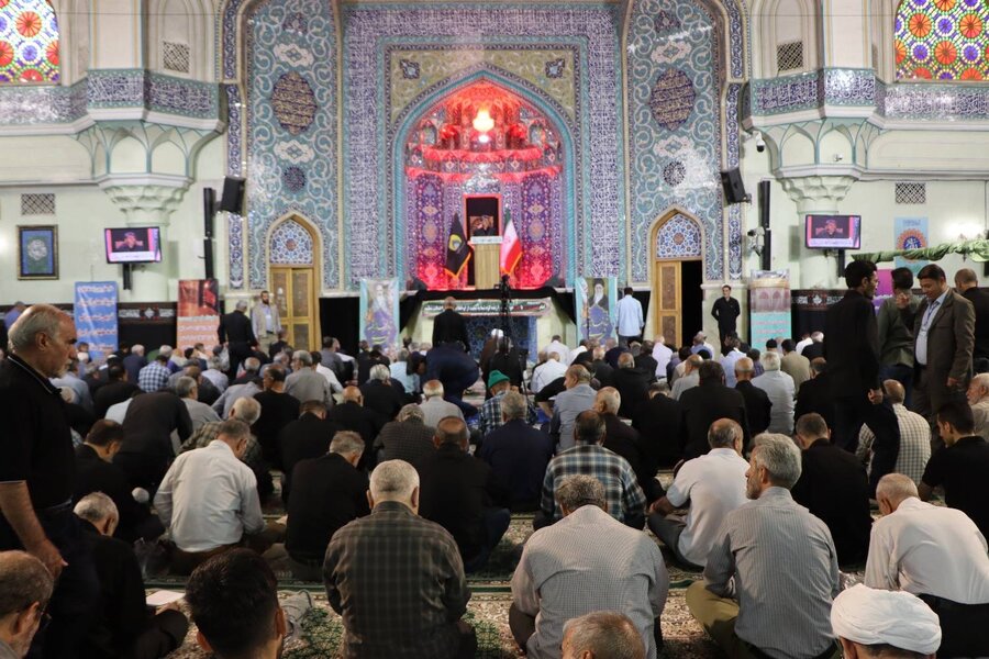 شهرری | سخنرانی مدیر بهزیستی پیش از خطبههای نماز جمعه و برگزاری میز خدمت شهرری | سخنرانی مدیر بهزیستی پیش از خطبههای نماز جمعه و برگزاری میز خدمت