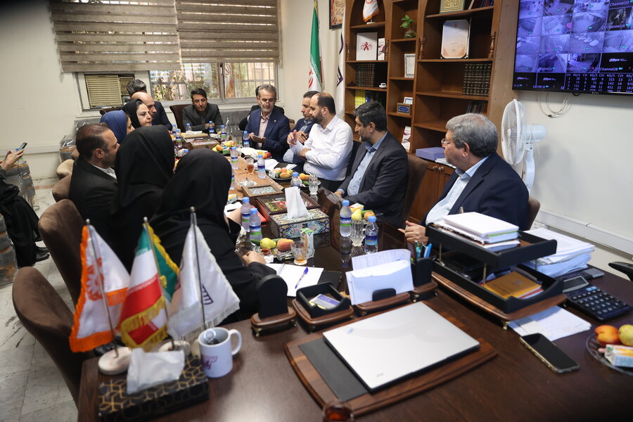 بازدید از مرکز اورژانس اجتماعی شهر ری